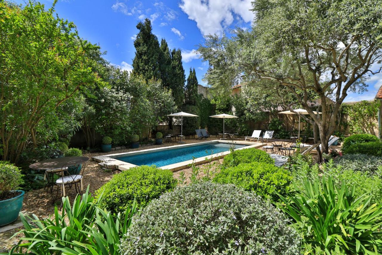 Le Jardin De Mazan Acomodação com café da manhã Exterior foto